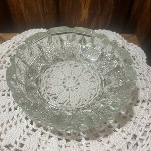 Vintage Indonesian Pressed Glass Ashtray Starburst 5.5” diameter